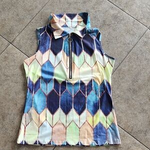 NWOT...Short Sleeve Top